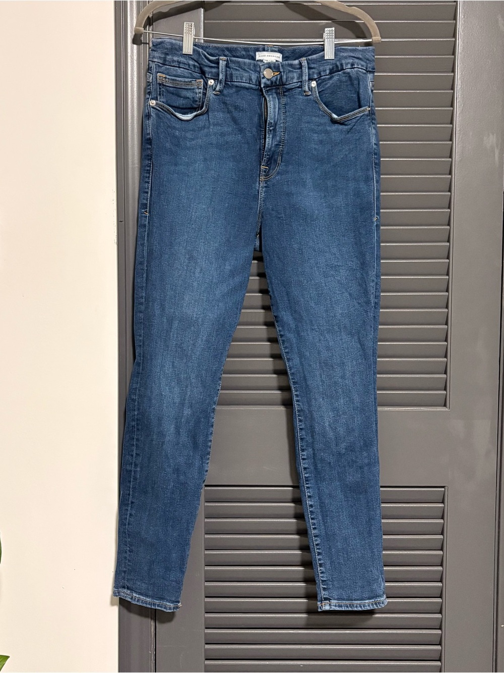 Good American Good Legs Skinny Jeans